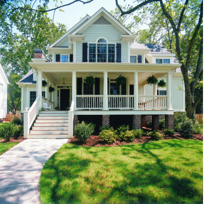 What elements give your home curb appeal? - House Plan News